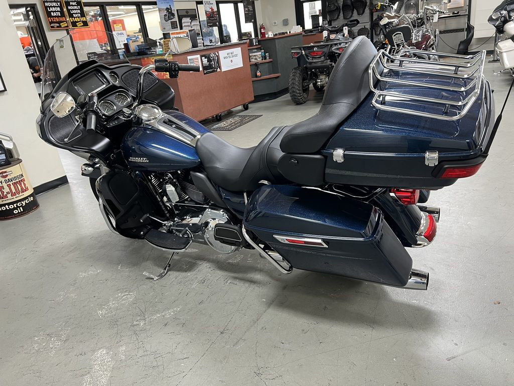 2016-harley-davidson-fltru-road-glide-ultra-for-sale-in-o-fallon-il-item-1199016
