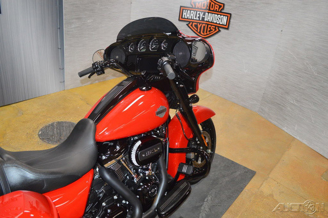 Street Glide® Special