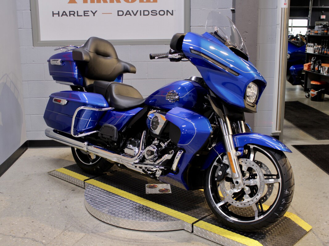 Street Glide® Ultra