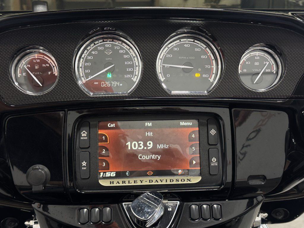 CVO® Street Glide®