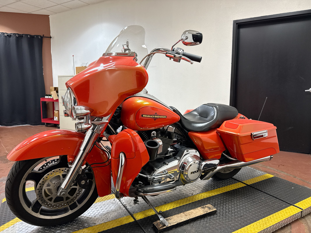 Street Glide®