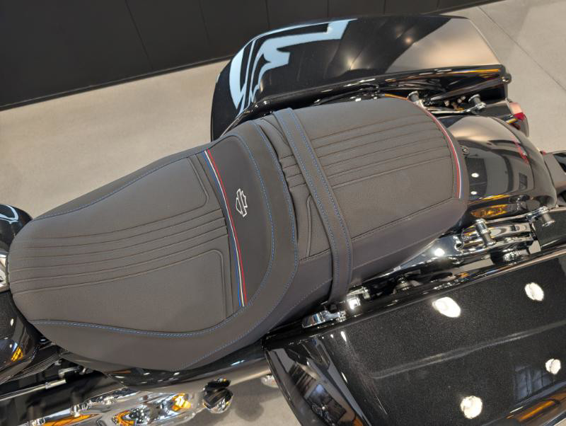 Road Glide®