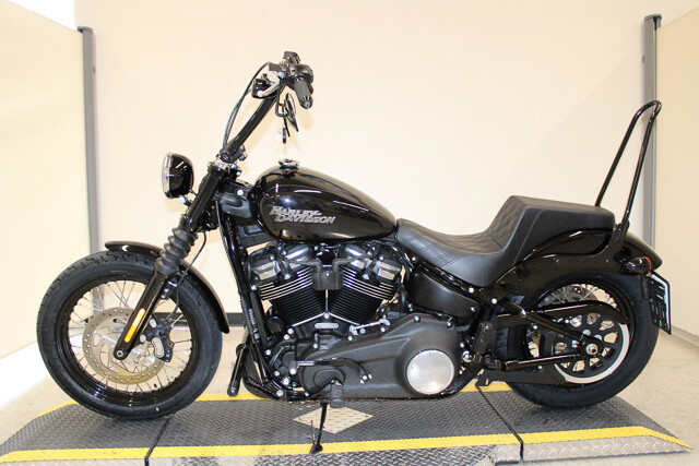 Street Bob®