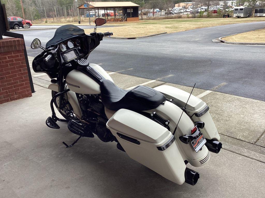 Street Glide® Special