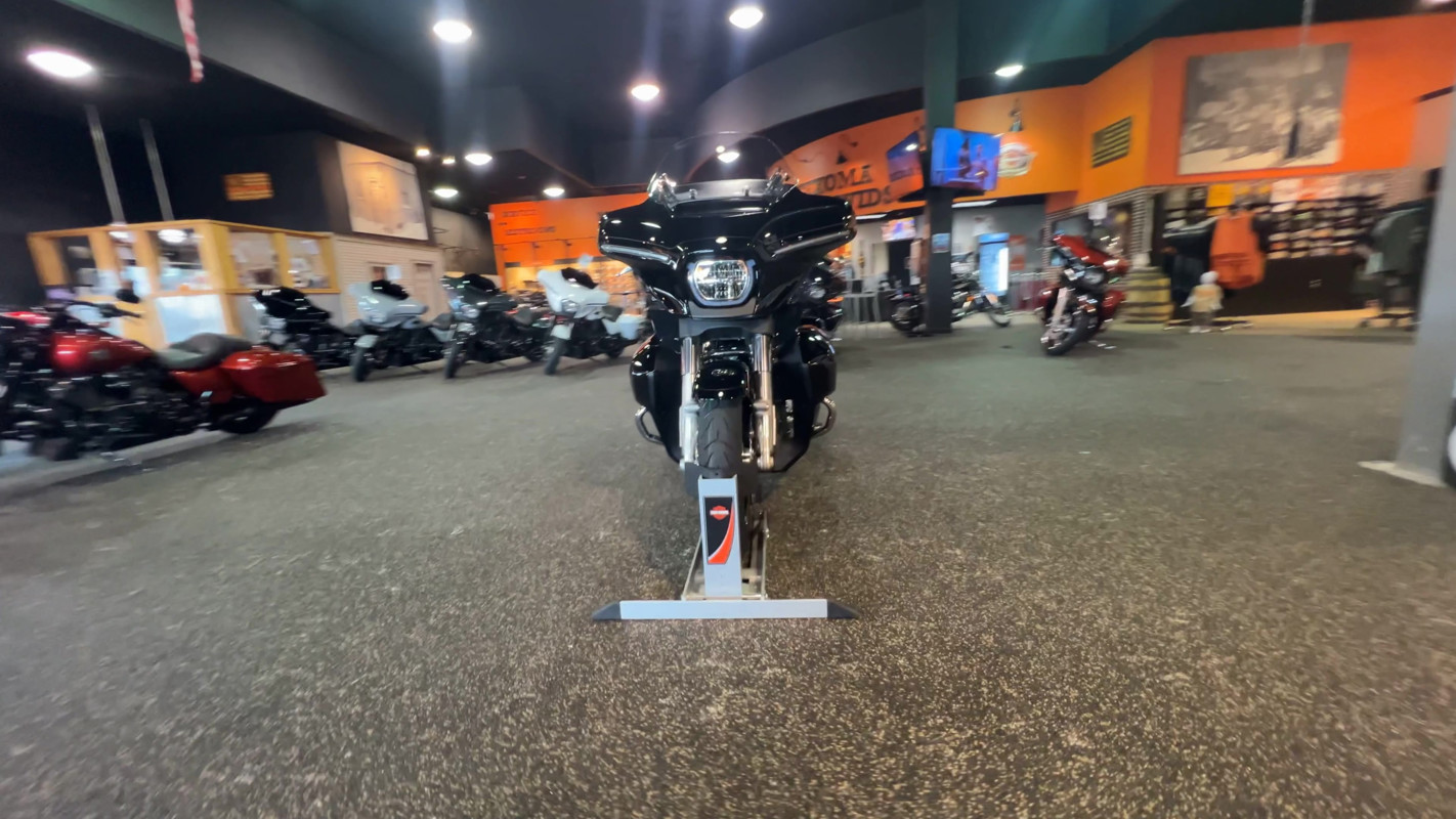 Street Glide® Ultra