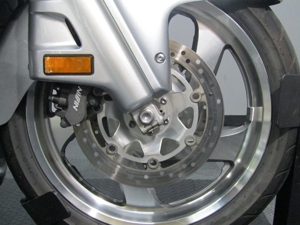 Gold Wing® Airbag