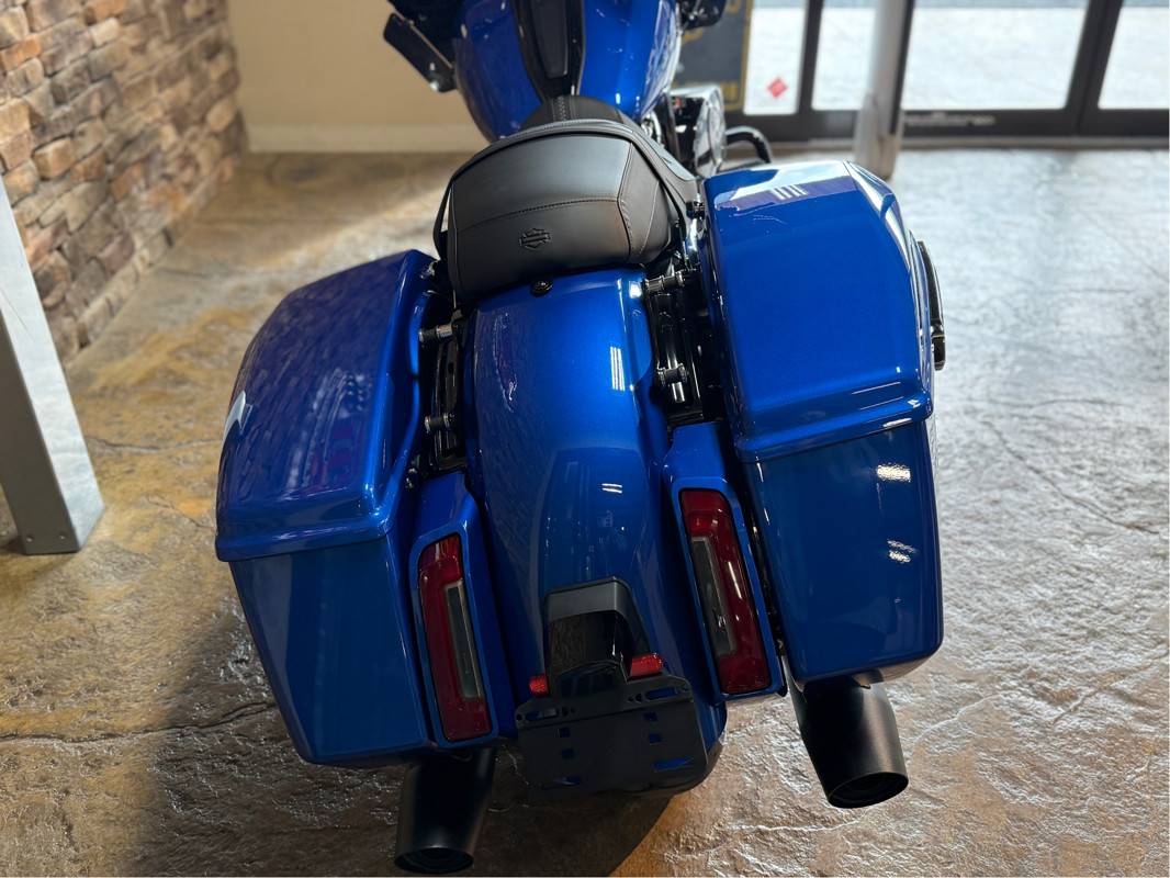 Road Glide®