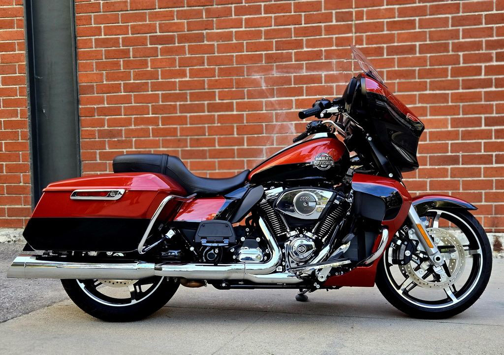 Street Glide® Ultra