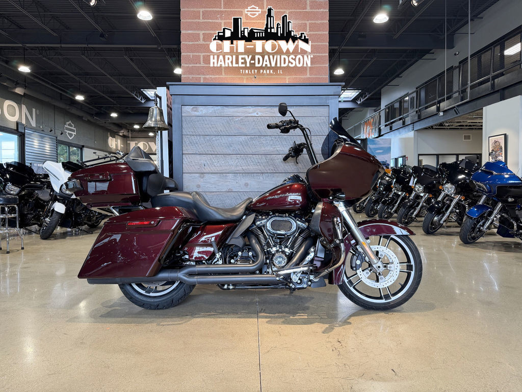 Road Glide®