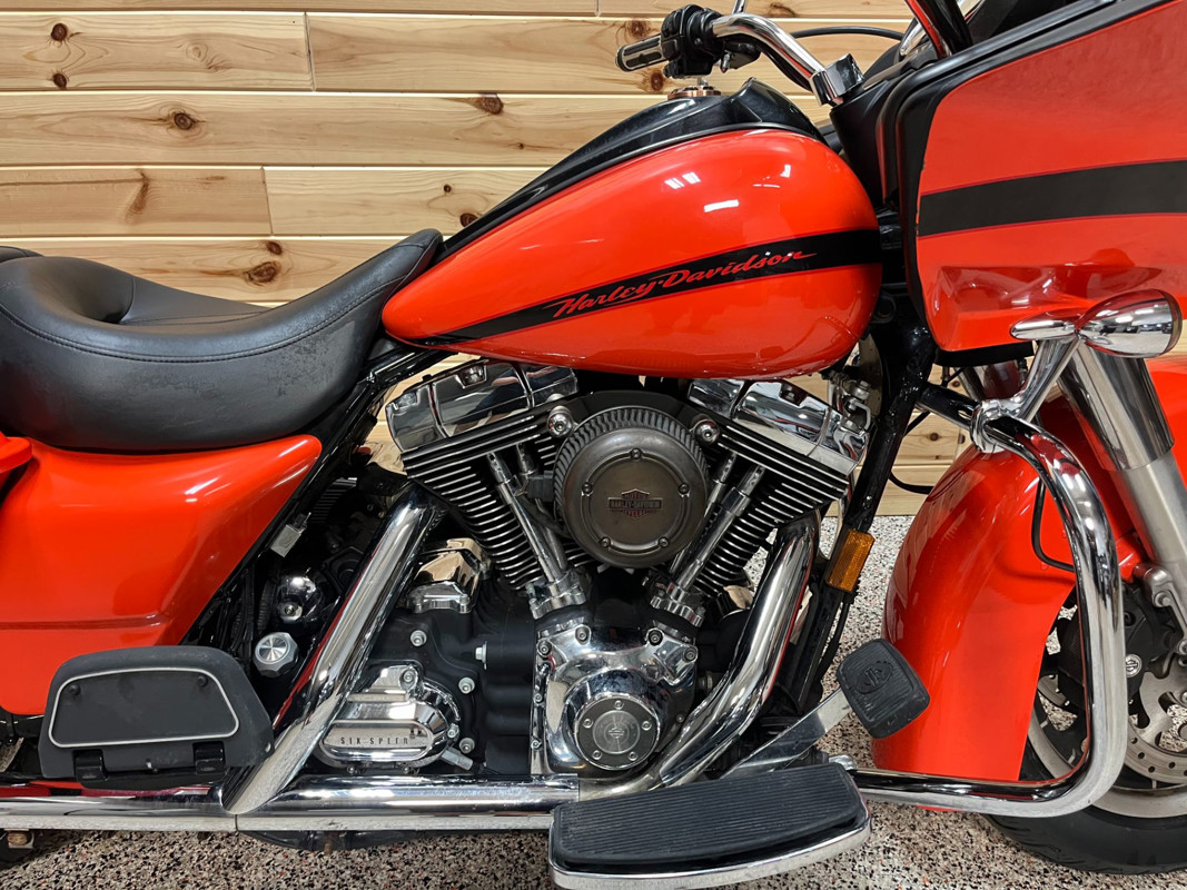 Road Glide®