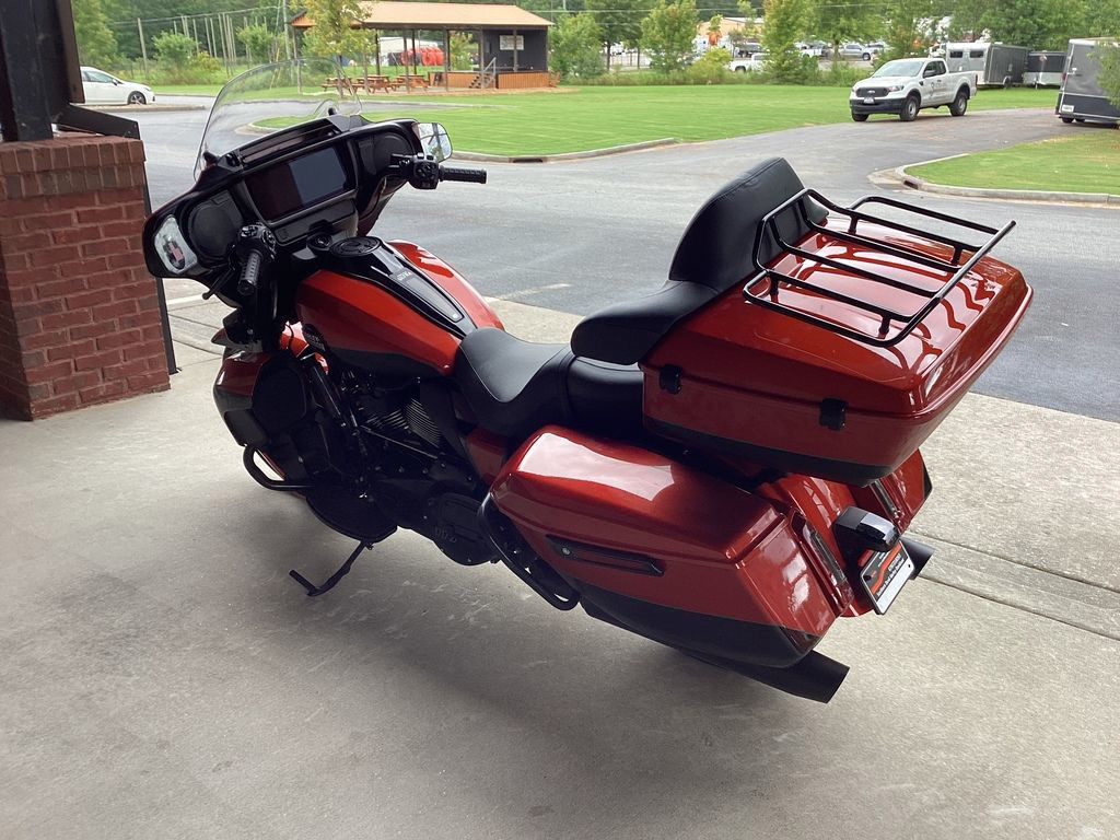 Street Glide® Ultra