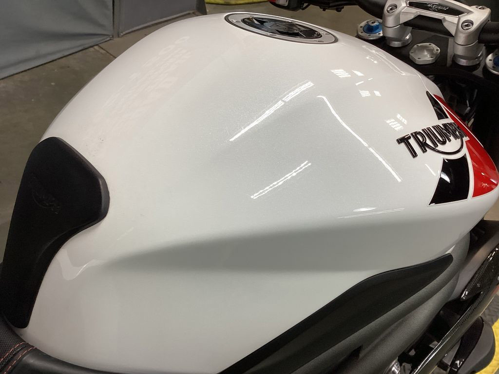 Speed Triple RS