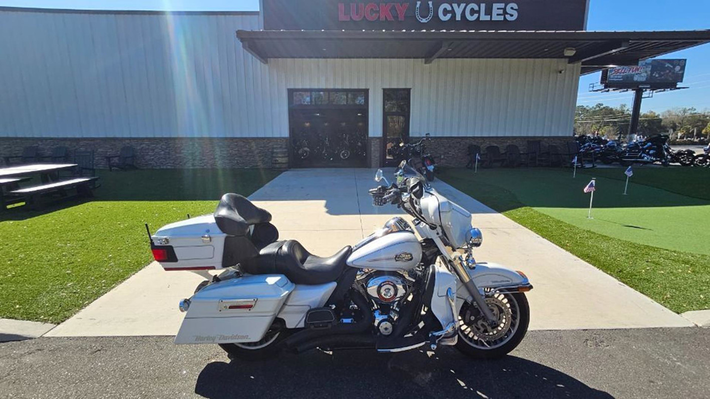 Electra Glide® Ultra Classic® Anniversary Shrine Edition