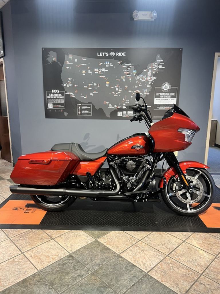 Road Glide®