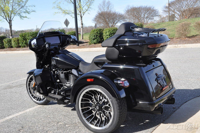 Street Glide® 3 Limited