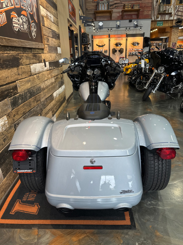 Road Glide® 3