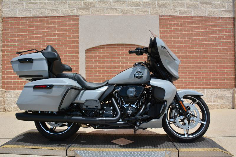 Street Glide® Ultra