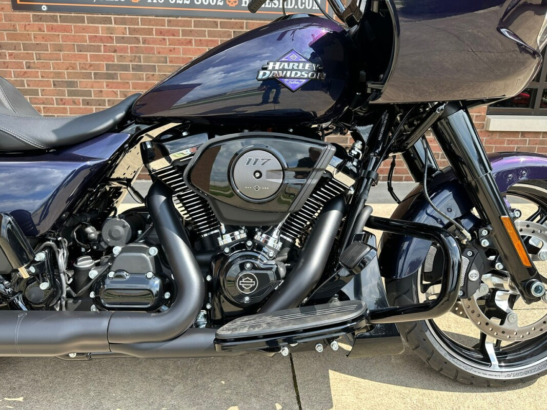 Road Glide®