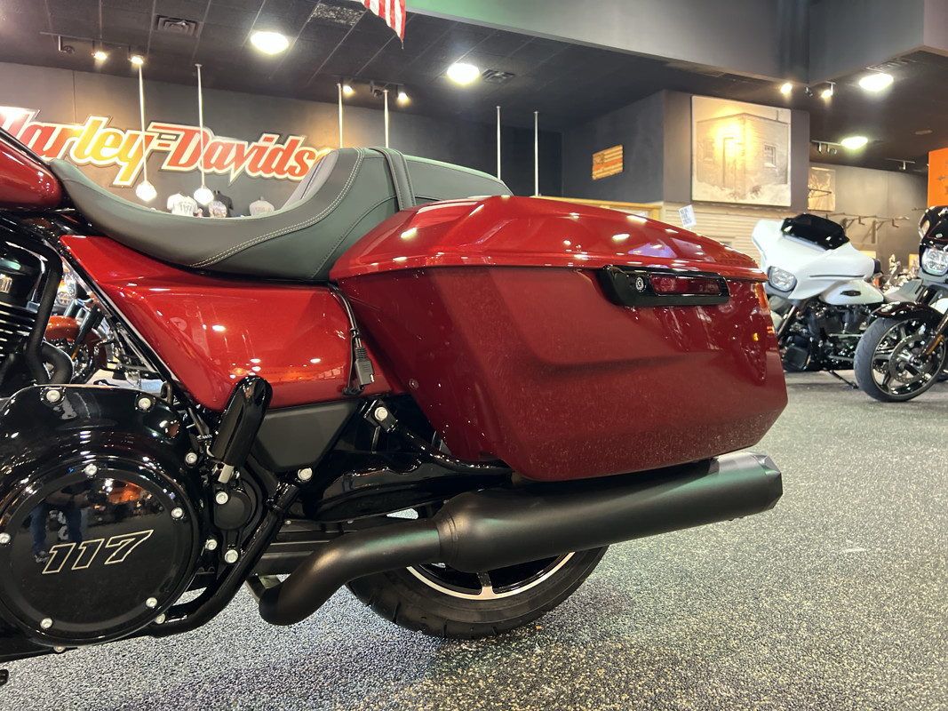 Road Glide®