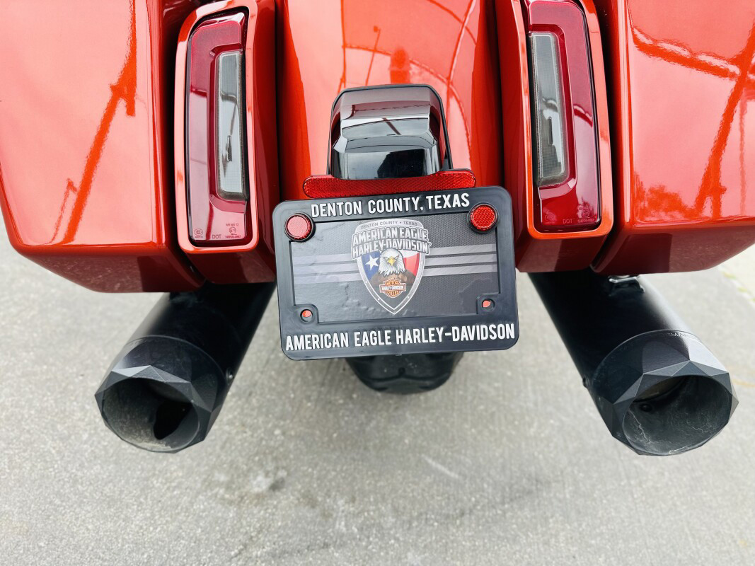 Street Glide®