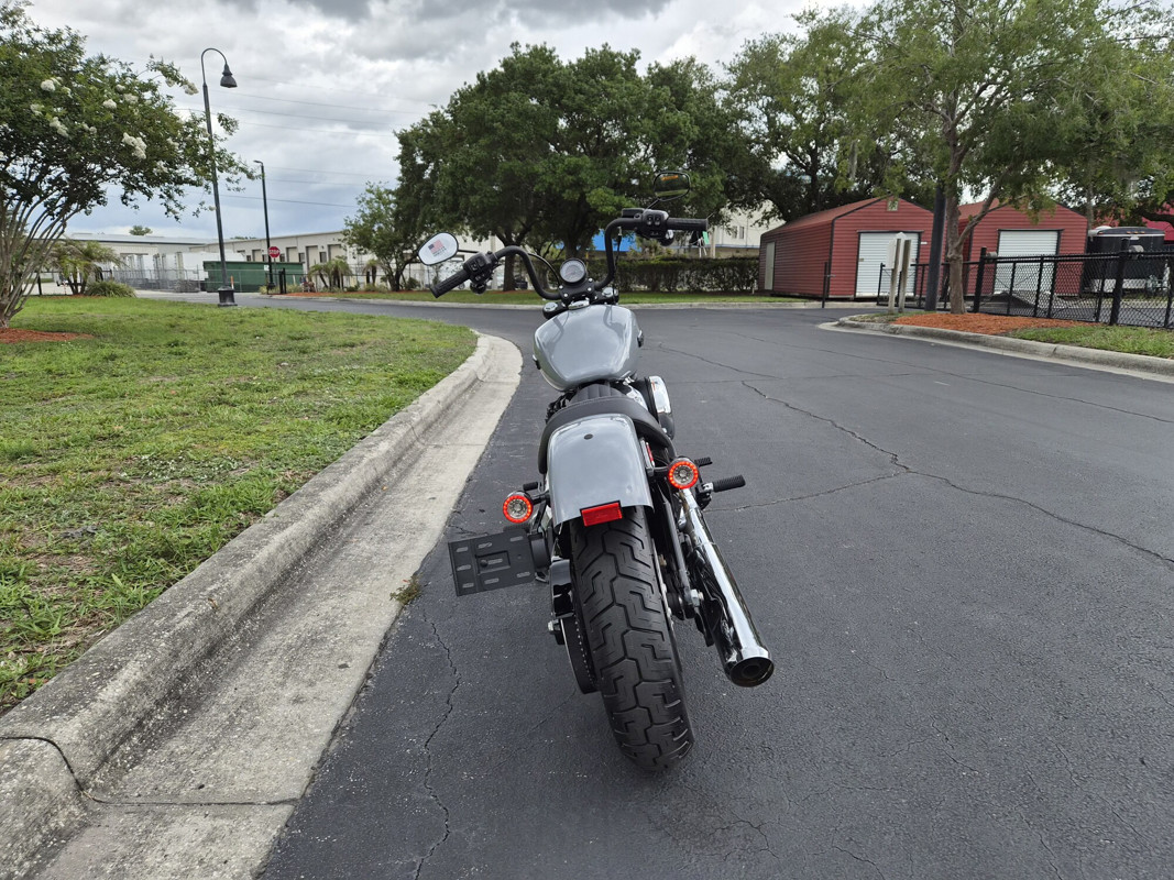 Street Bob®