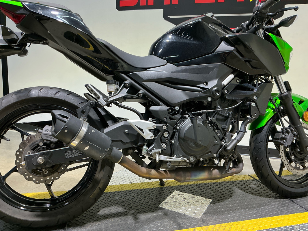 Z400 ABS