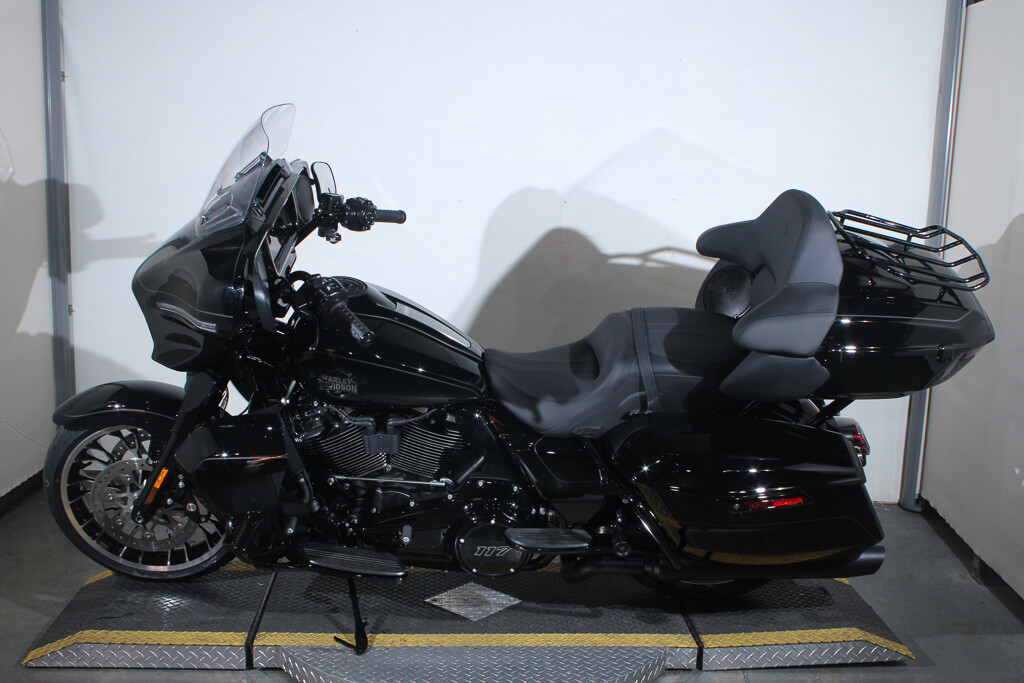 Street Glide® Limited
