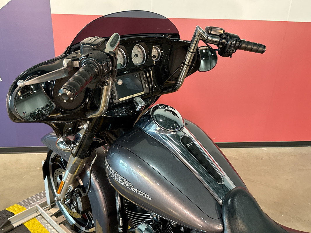Street Glide® Special
