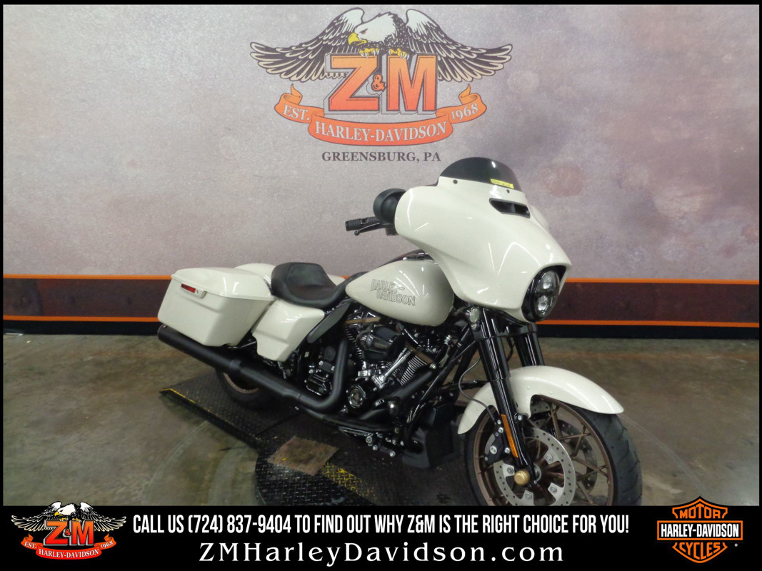 Street Glide® ST
