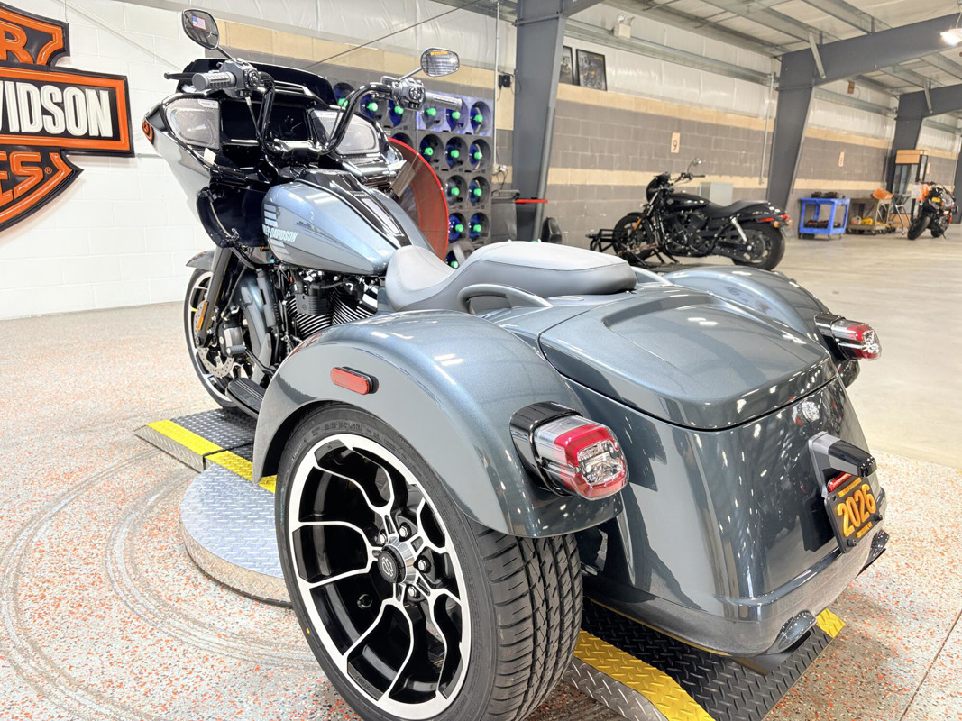 Road Glide® 3