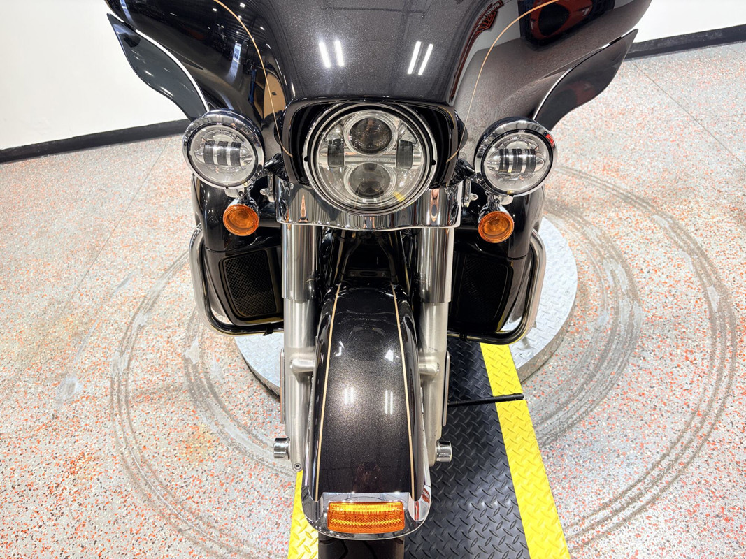 Electra Glide® Ultra Limited® Low