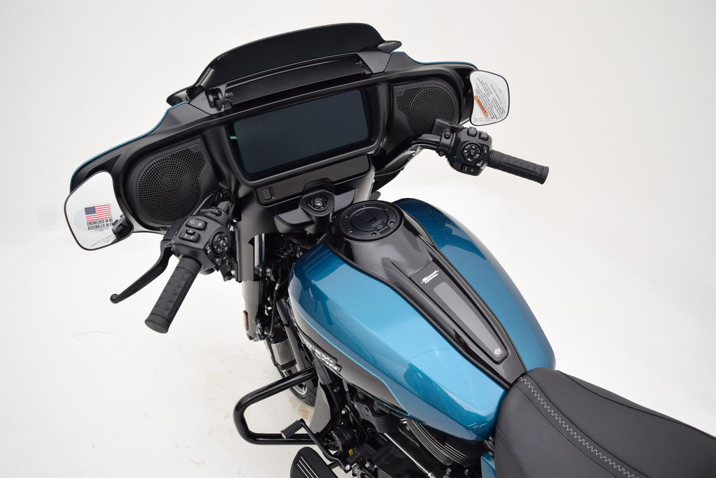 Street Glide®