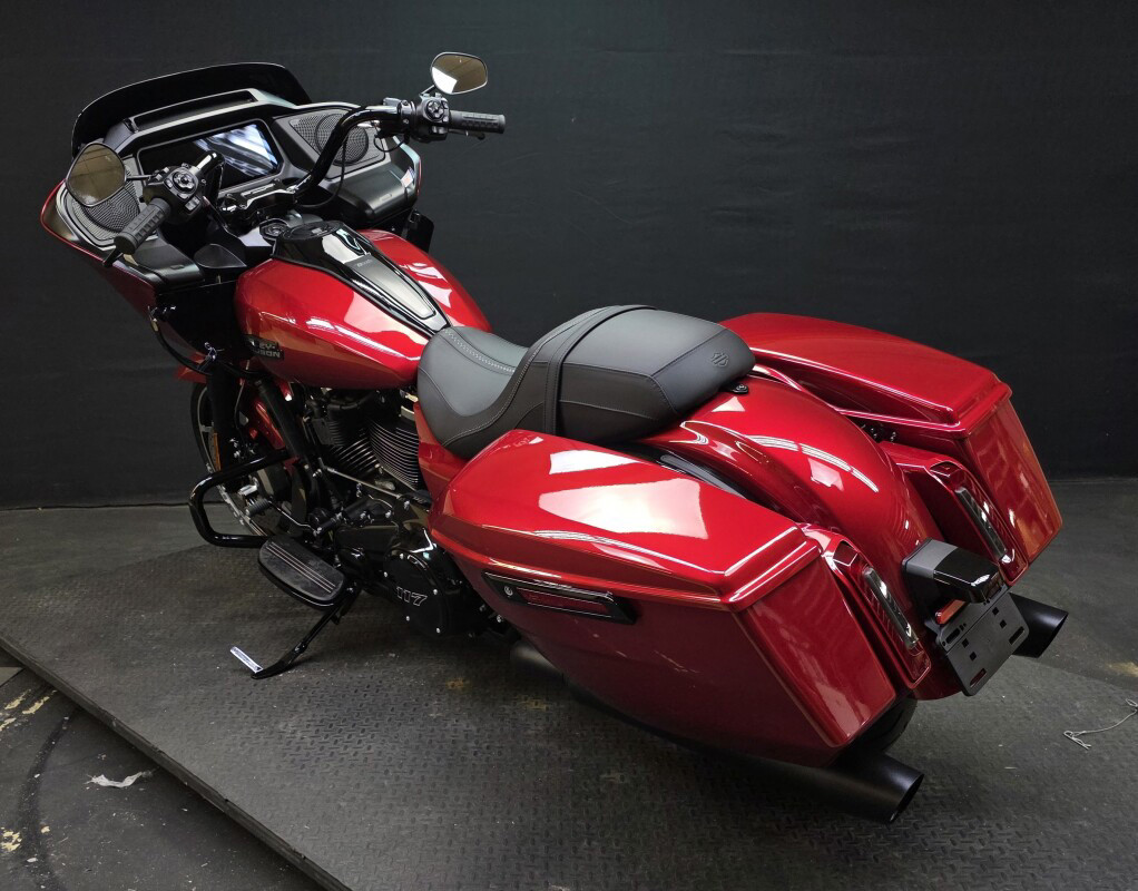 Road Glide®