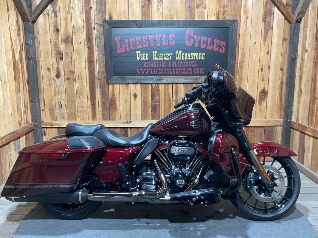 CVO® Street Glide®