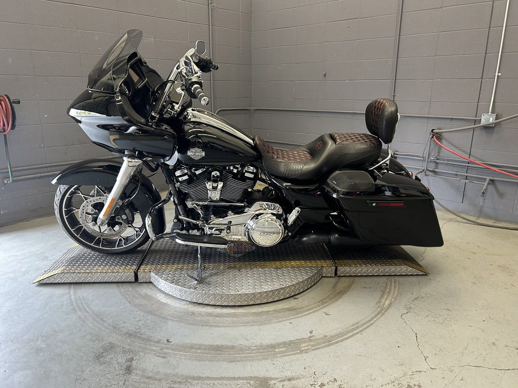 Road Glide® Special