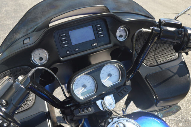Road Glide®
