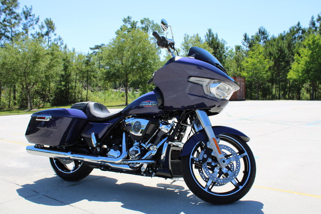 Road Glide®