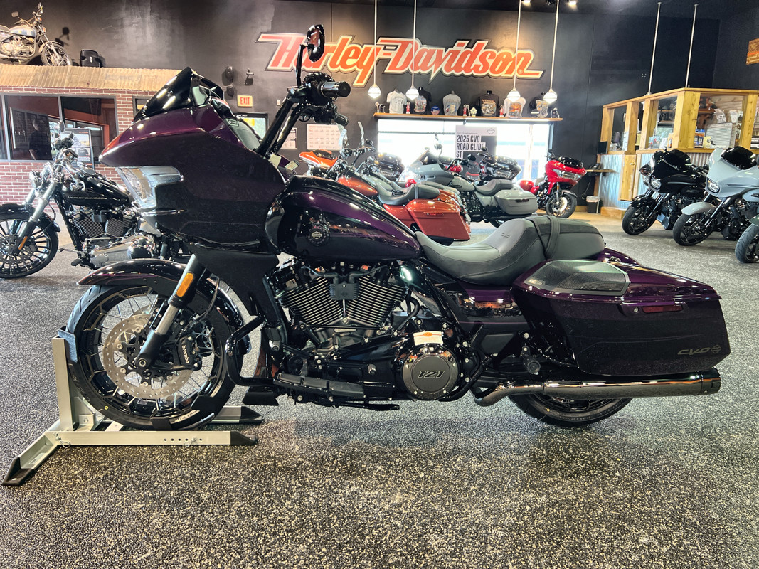 CVO® Road Glide®