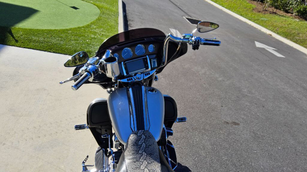 CVO® Street Glide®