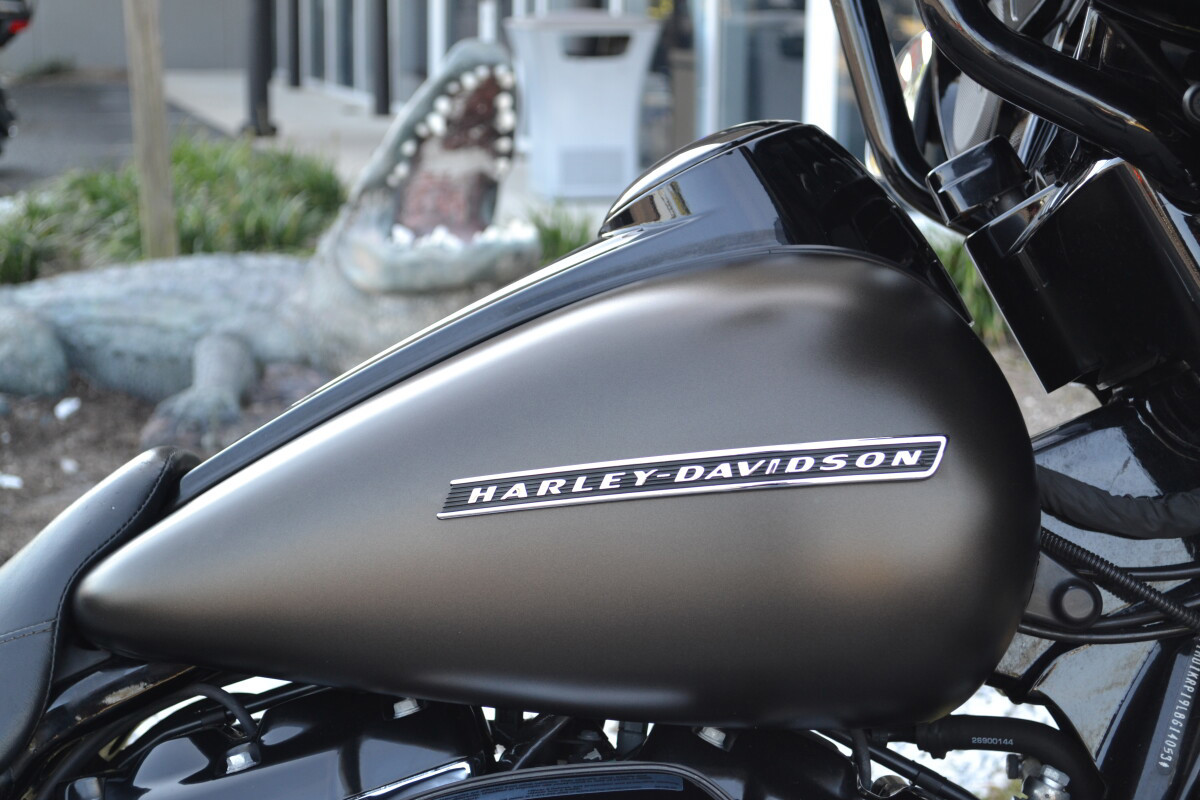 Street Glide® Special