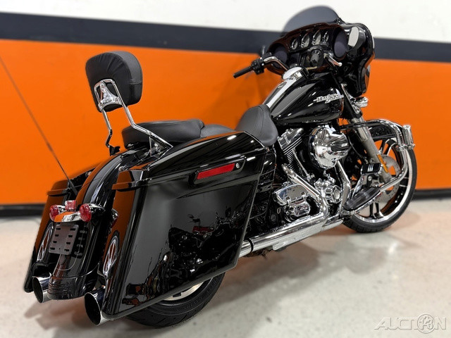 Street Glide® Special