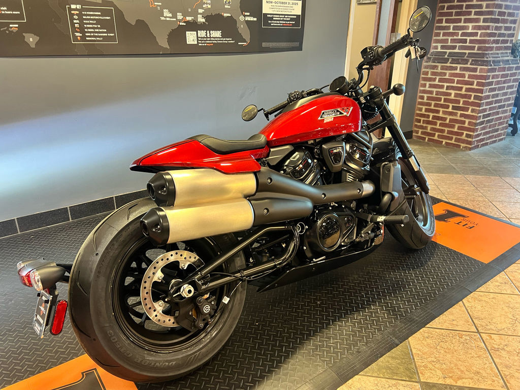Sportster® S