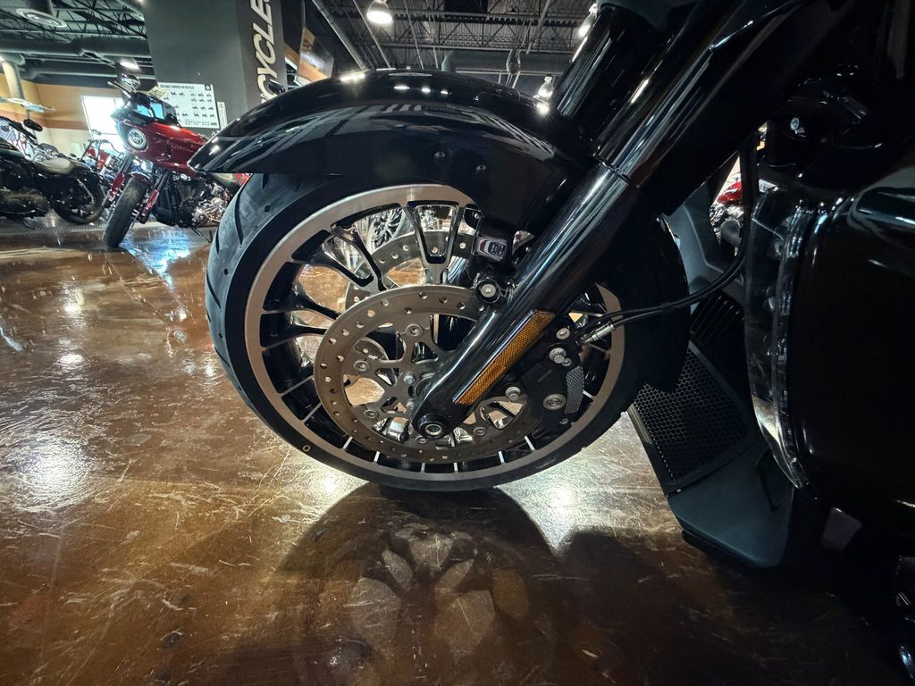 Street Glide® Limited