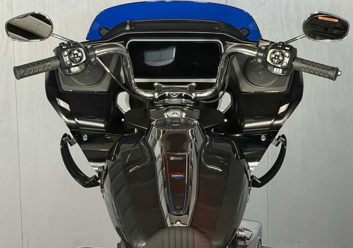 Road Glide®