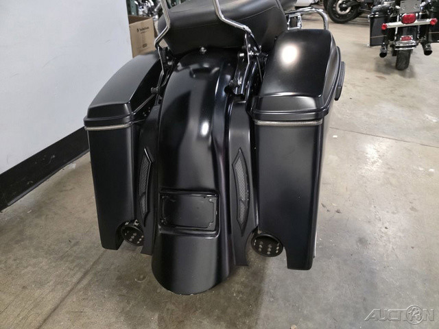 Street Glide®