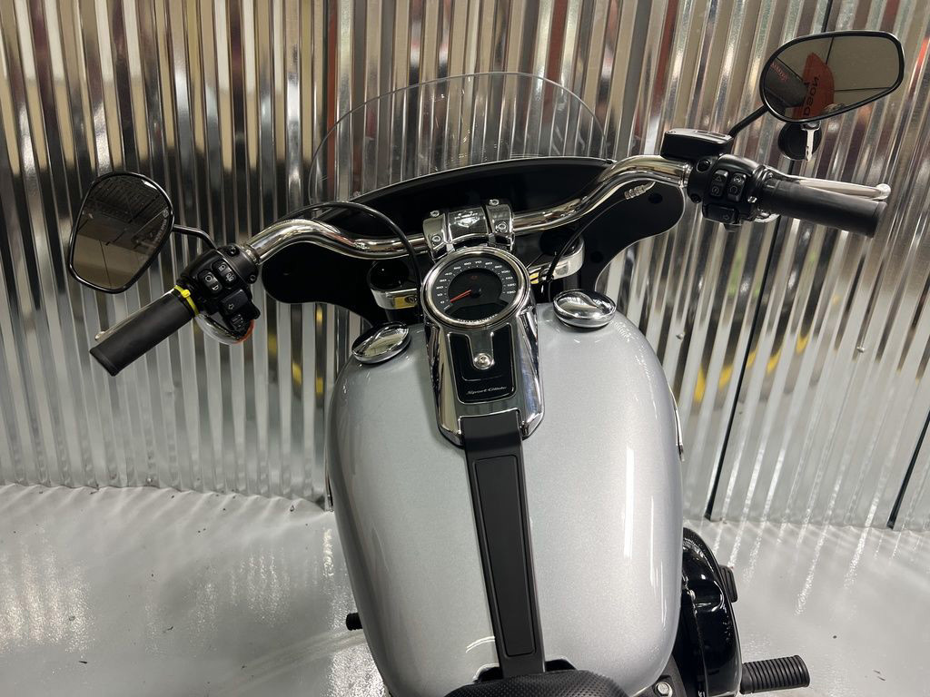 Softail® Sport Glide®