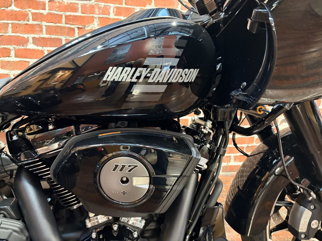 Road Glide® 3