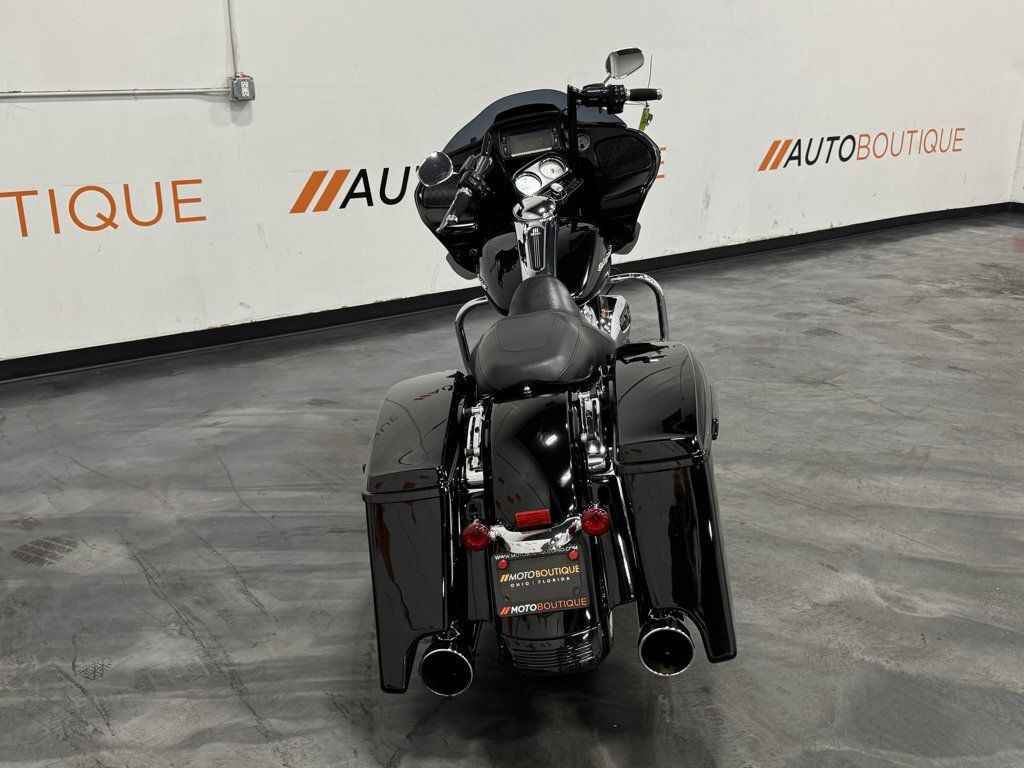 Road Glide®