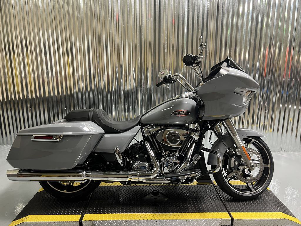 Road Glide®
