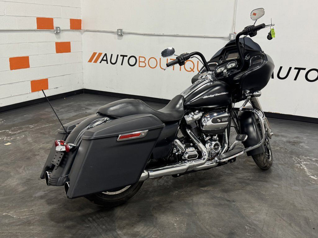 Road Glide® Special